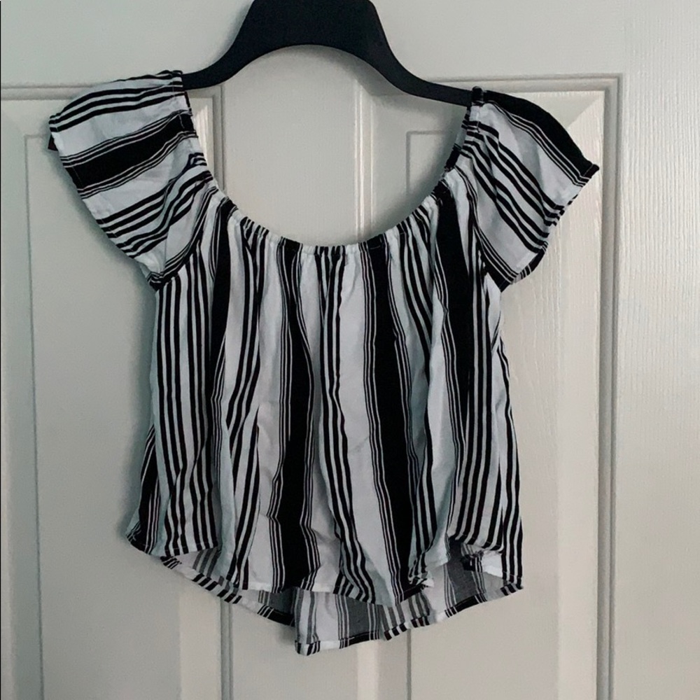 F21 Off the Shoulder Crop Top